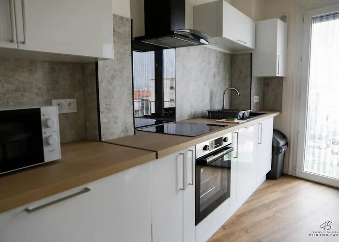 Les Remparts Catalan - 3 Bedrooms, Centre *