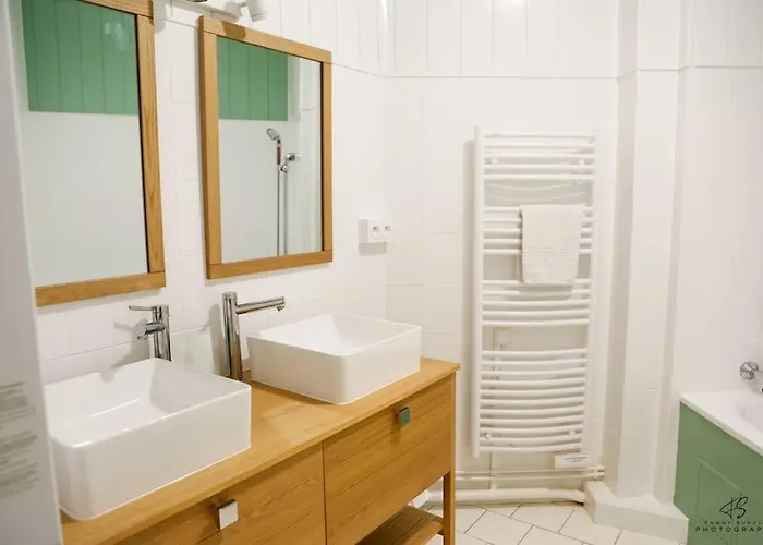 Apartman Les Remparts Catalan - 3 Bedrooms, Centre